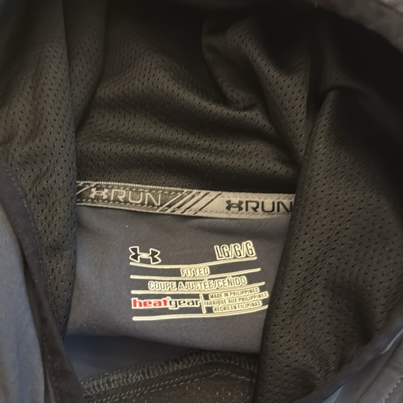 Under Armour Men’s Dark Gray Lightweight full Zip Running Jacket reflective sz L - Picture 3 of 10